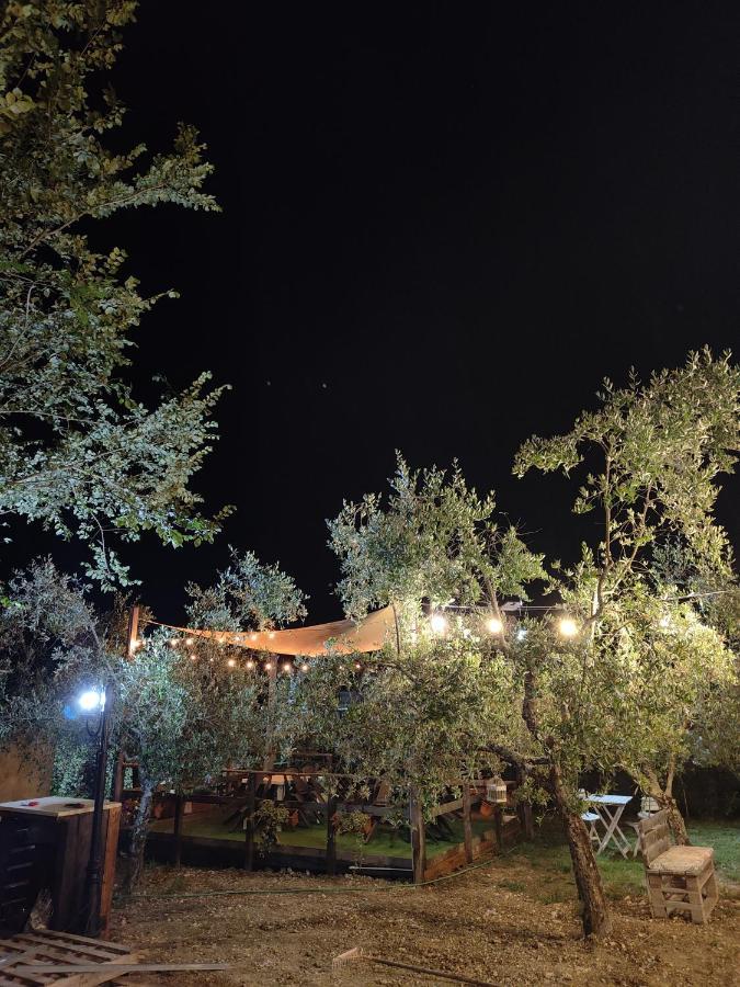 Arce Casale Dei Ricordi Bed & Breakfast エクステリア 写真